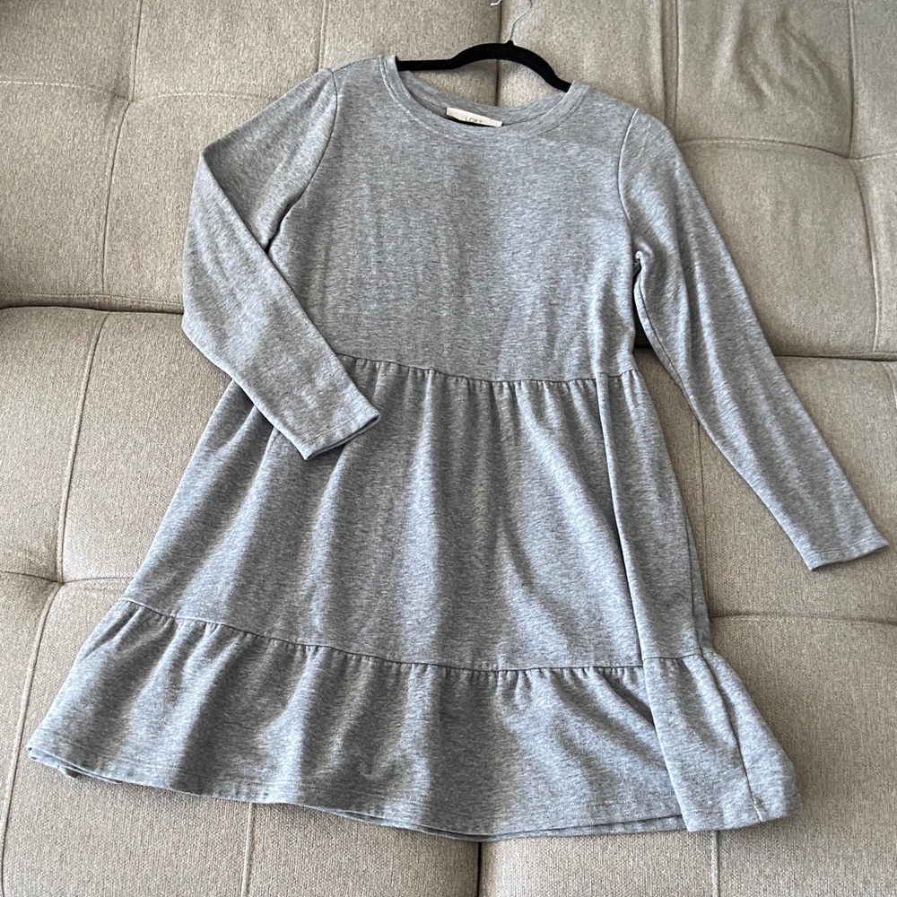 NWT Loft Tiered Longsleeve Dress in Gray, size M